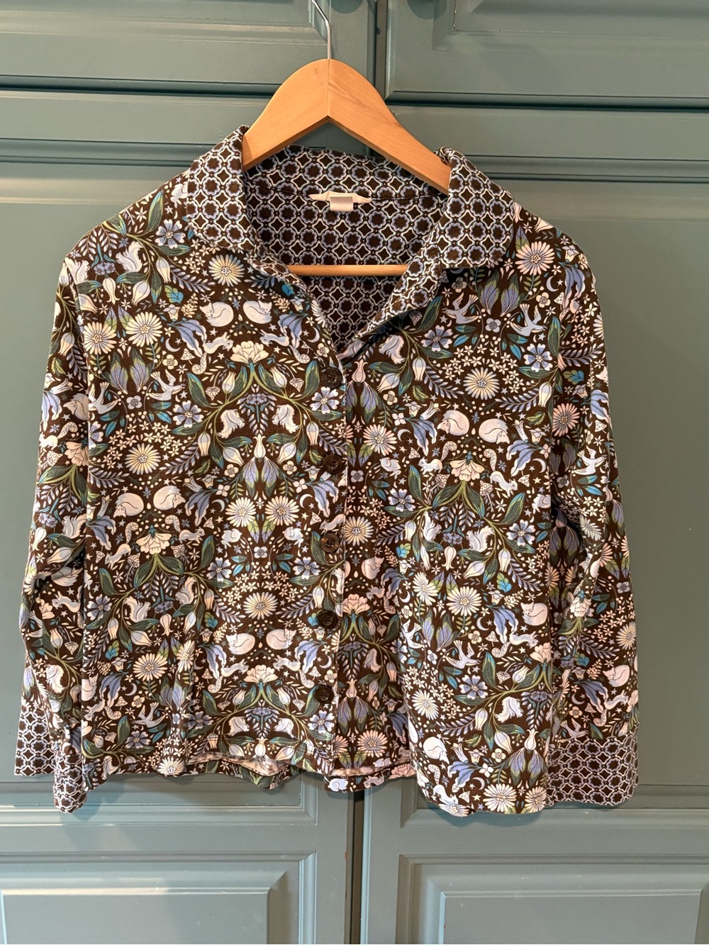 Vera Bradley Brown Floral Button-Up Top with Blue and Green Accents
